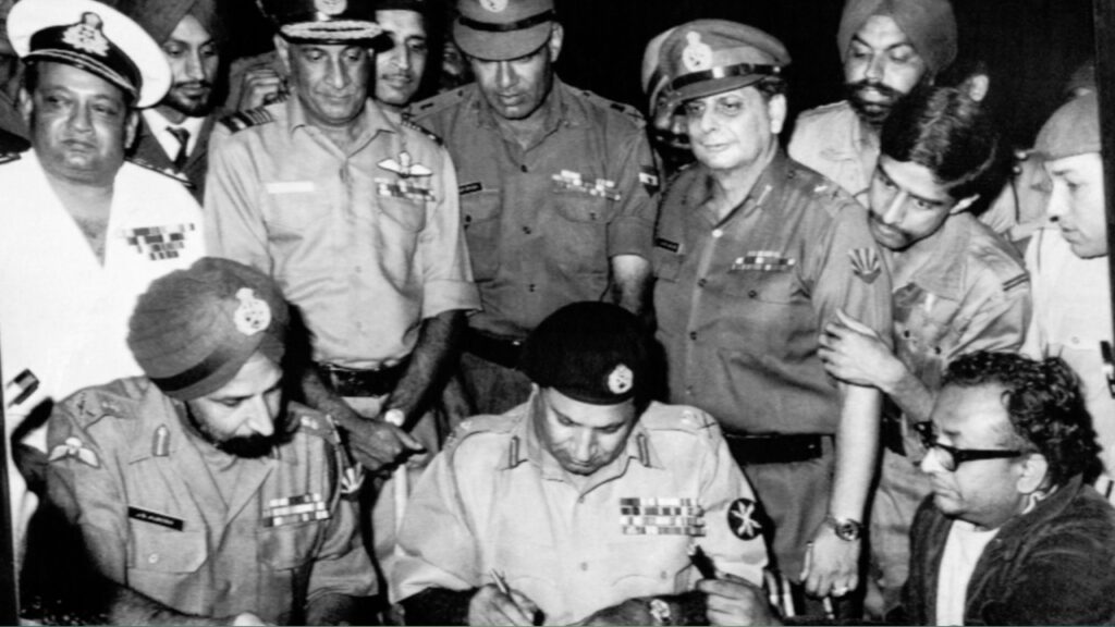 1971 India Pakistan war Bangladesh independence