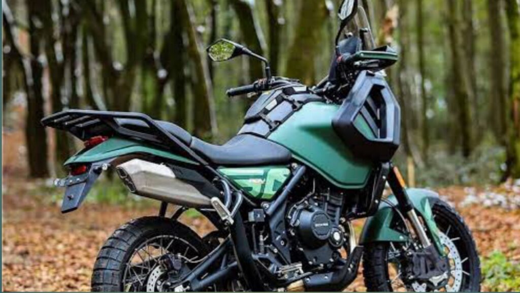 Brixton Crossfire 500 Storr front design with tall windscreen